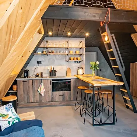 Trzy Owce - Nowoczesne W Gorach *